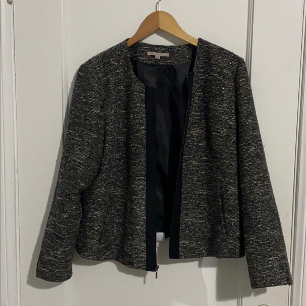 Gap textured jacket with zipper size large.